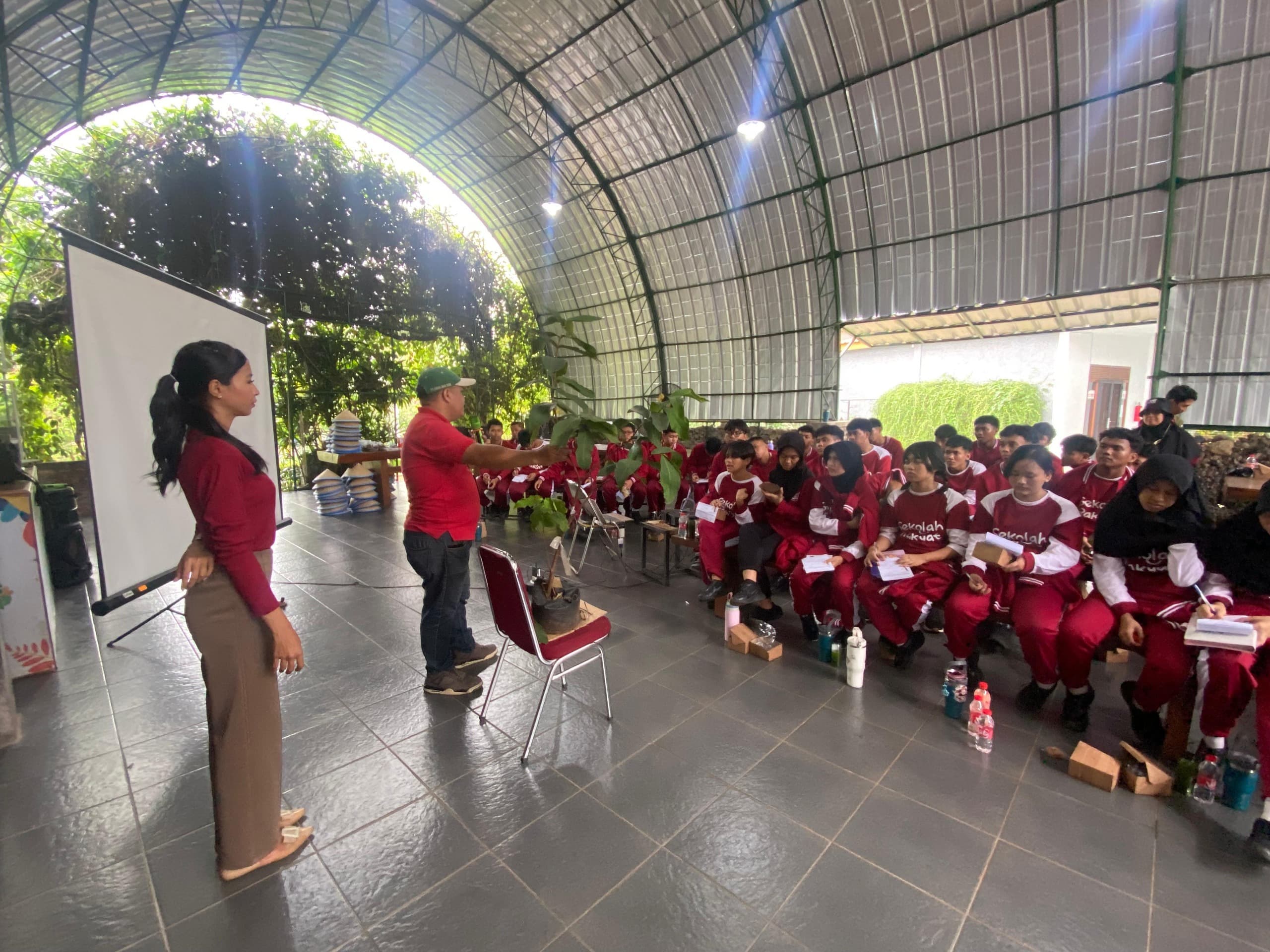 Sekolar Rakyat Menengah Atas 9, jakarta Timur. 14 Februari 2026
